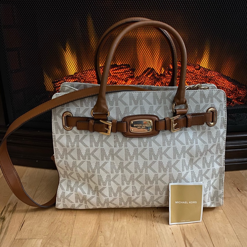 Michael Kors Hamilton logo shoulder purse